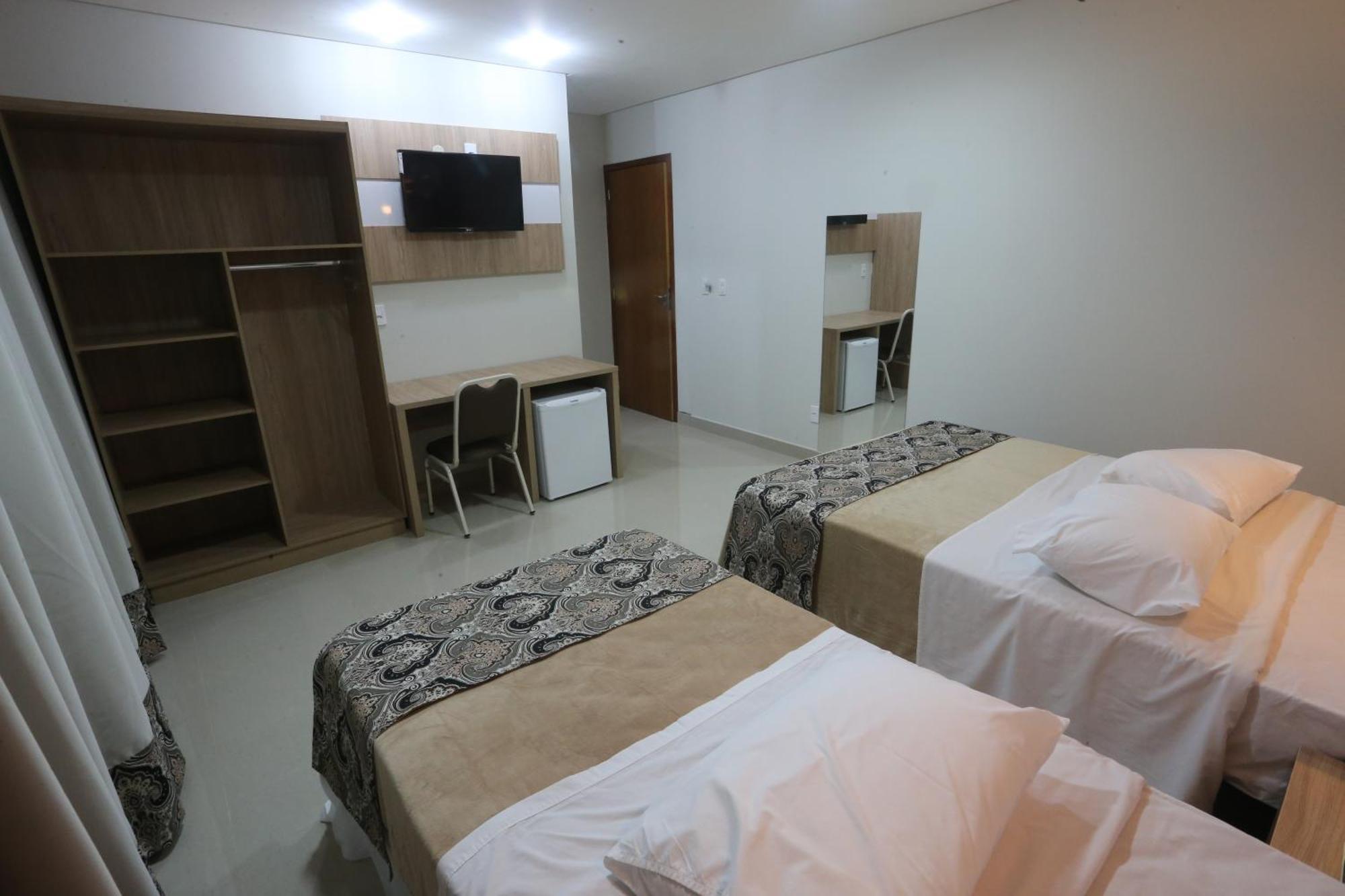 Hotel Plaza Cascavel كاسكافيل الغرفة الصورة