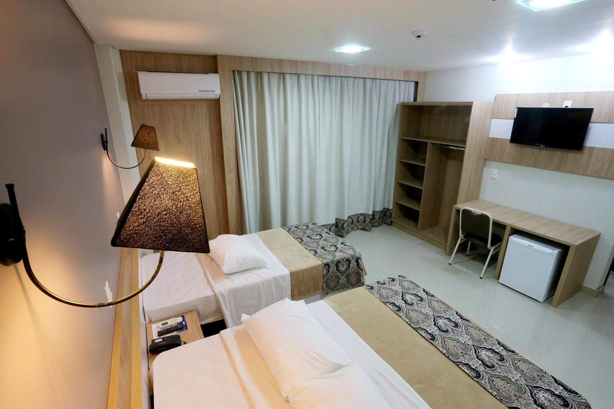 Hotel Plaza Cascavel كاسكافيل المظهر الخارجي الصورة